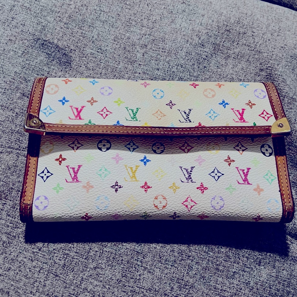Authentic Louis Vuitton Portefeuille monogram wallet